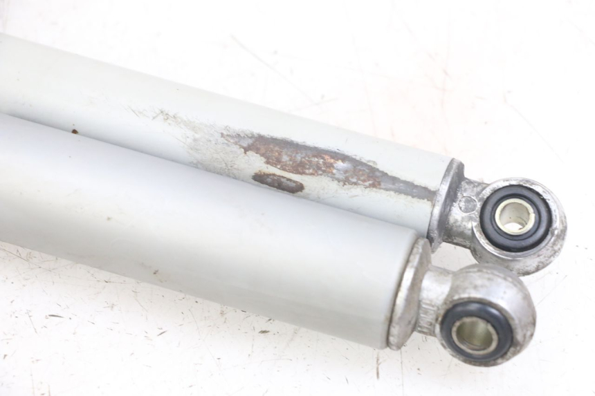 photo de PAR DE AMORTECEDORES TRASEIROS PEUGEOT 103 VOGUE VS2 50 (2004 - 2017) - Pontos de fixação