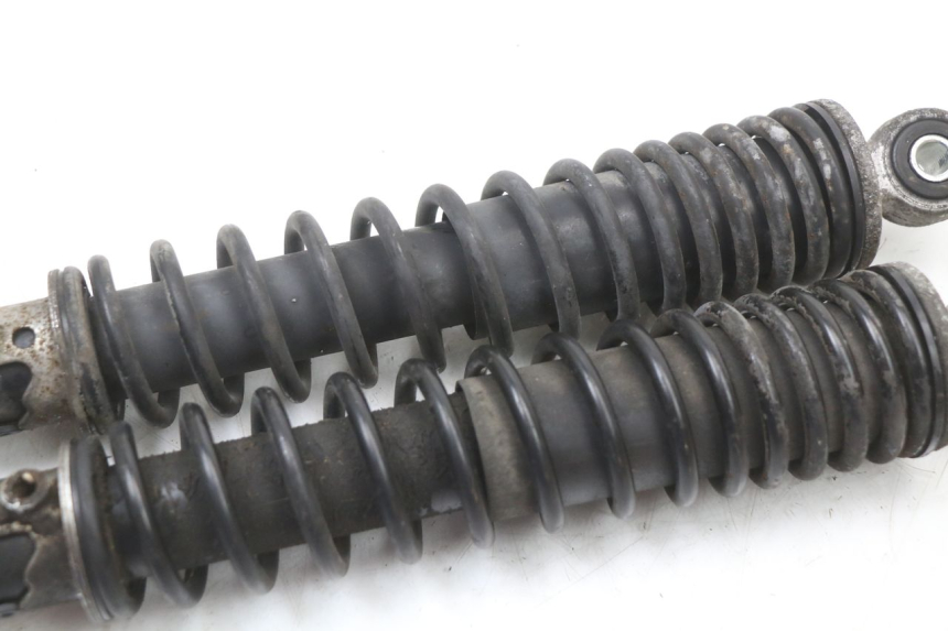 photo de PAR DE AMORTECEDORES TRASEIROS SUZUKI BURGMAN 125 (2007 - 2014) - Pontos de fixação