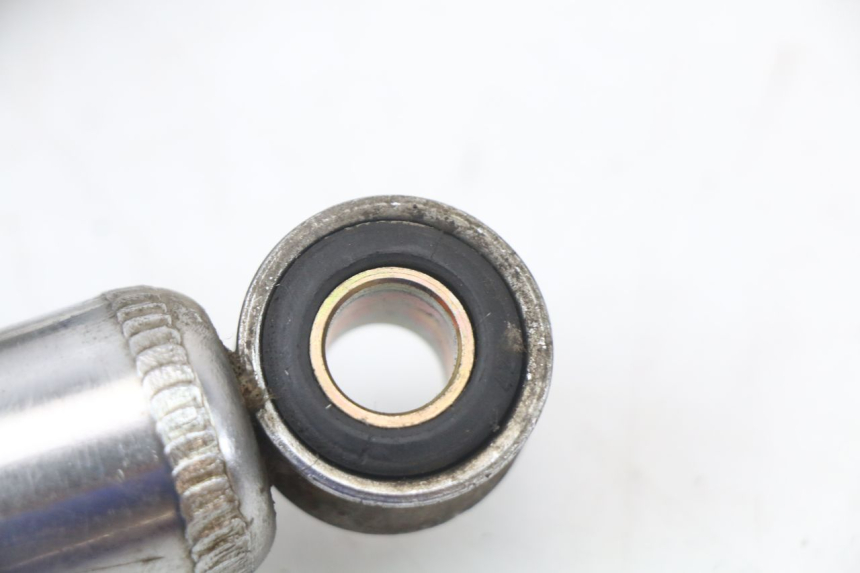 photo de PAR DE AMORTECEDORES TRASEIROS SUZUKI GN 125 (1997 - 2000) - Ampliação dos componentes