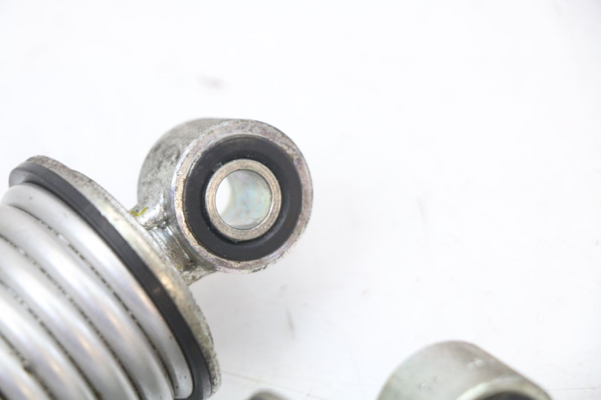 photo de PAR DE AMORTECEDORES TRASEIROS HONDA PCX (JF28) 125 (2009 - 2011) - Pontos de fixação