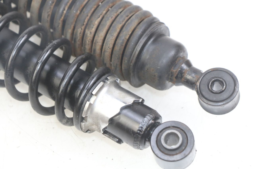 photo de PAR DE AMORTECEDORES TRASEIROS APRILIA SCARABEO LIGHT 125 (2007 - 2011) - Pontos de fixação