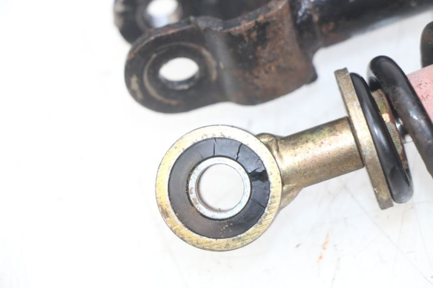 photo de PAR DE AMORTECEDORES TRASEIROS PEUGEOT SV 125 (1991 - 1994) - Outro ângulo de visão