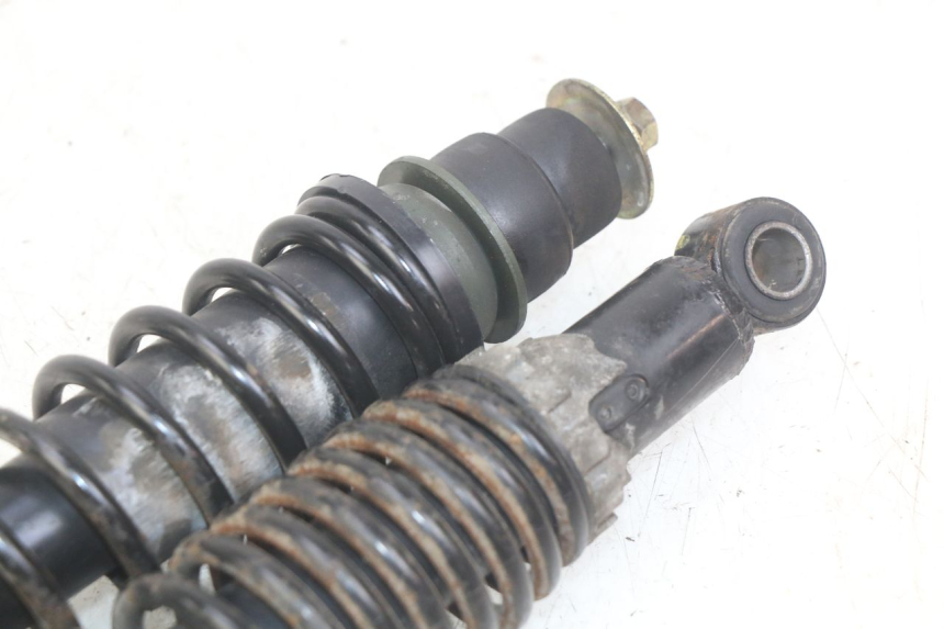 photo de PAR DE AMORTECEDORES TRASEIROS PIAGGIO VESPA GRANTURISMO 125 (2003 - 2007) - Pontos de fixação
