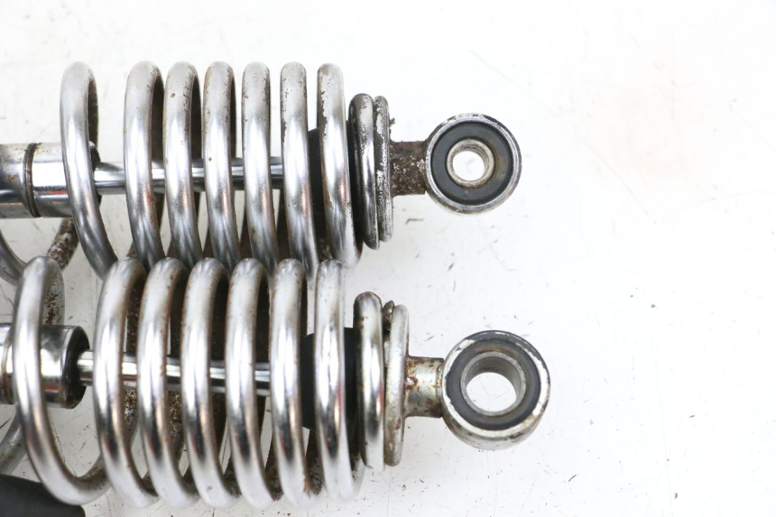 photo de PAR DE AMORTECEDORES TRASEIROS YAMAHA XV VIRAGO 535 (1988 - 2004) - Pontos de fixação