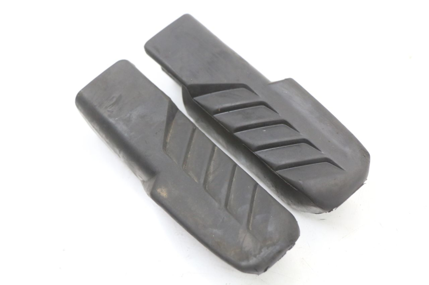 photo de PAR DE APOIOS DE PÉ TRASEIROS HONDA FES S-WING SWING ABS 125 (2007 - 2015) - Zoom do estado de desgaste