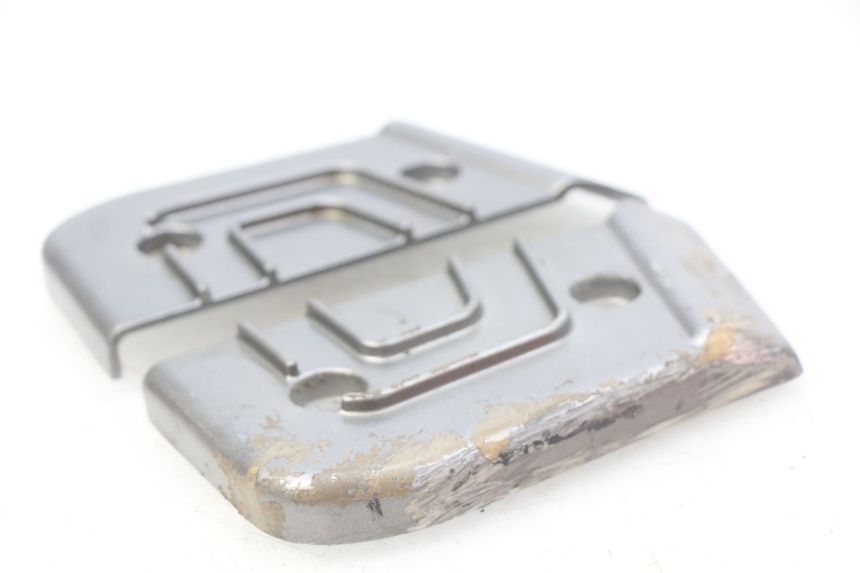 photo de PAR DE APOIOS DE PÉ TRASEIROS TNT MOTOR GRIDO 2T 50 (2010 - 2019) - Pontos de fixação