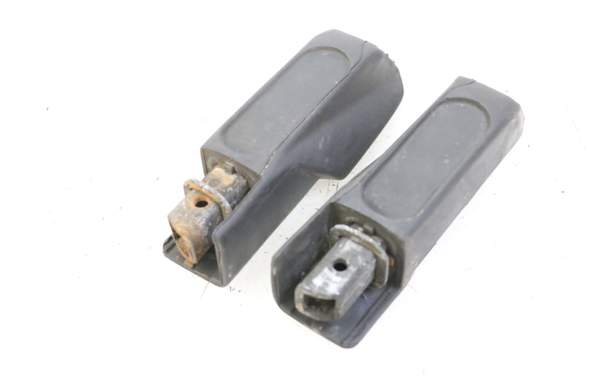 photo de PAR DE APOIOS DE PÉ TRASEIROS HONDA FES S-WING SWING ABS 125 (2007 - 2015) - Outro ângulo de visão
