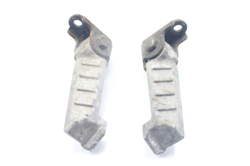 photo de PAR DE APOIOS DE PÉ TRASEIROS PEUGEOT LUDIX SNAKE 2T 50 (2004 - 2014) - Zoom do estado de desgaste