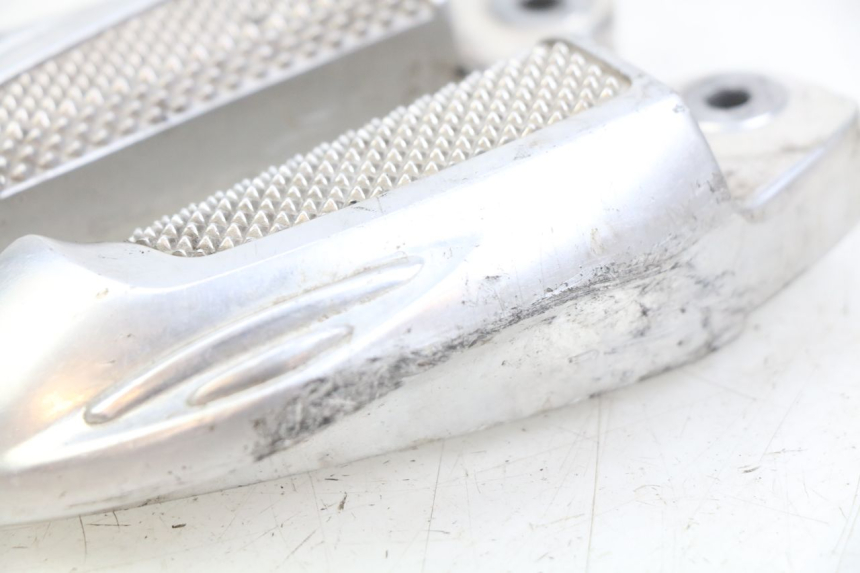 photo de PAR DE APOIOS DE PÉ TRASEIROS HONDA NHX LEAD 110 (2008 - 2010) - Pontos de fixação
