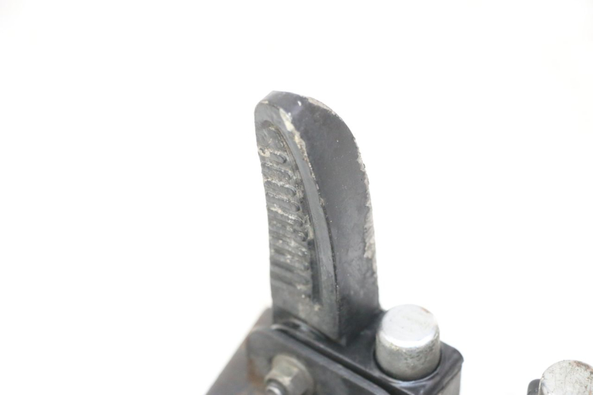 photo de PAR DE APOIOS DE PÉ TRASEIROS JM MOTORS OLDIES GT 4T 50 (2018 - 2025) - Pontos de fixação