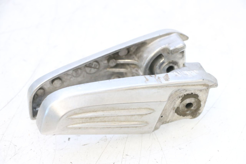 photo de PAR DE APOIOS DE PÉ TRASEIROS HONDA PCX (JF57/JF64) 125 (2014 - 2018) - Outro ângulo de visão
