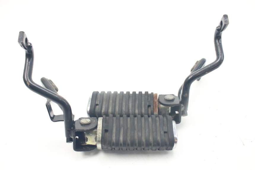 photo de PAR DE APOIOS DE PÉ TRASEIROS KYMCO PEOPLE 250 (2004 - 2008) - Zoom do estado de desgaste