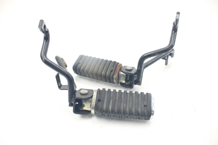 photo de PAR DE APOIOS DE PÉ TRASEIROS KYMCO PEOPLE 250 (2004 - 2008) - Ampliação técnica