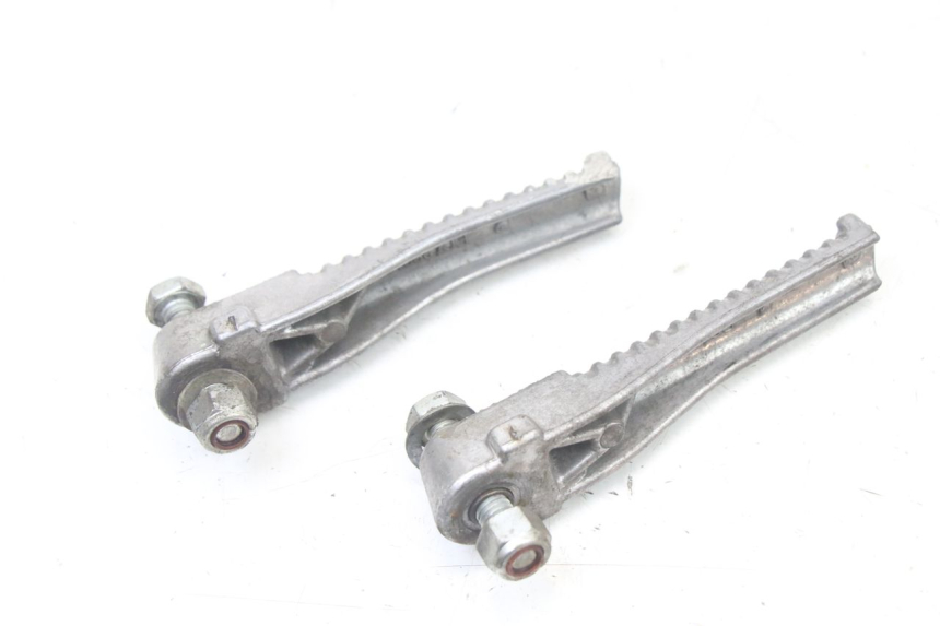 photo de PAR DE APOIOS DE PÉ TRASEIROS PEUGEOT TREKKER TKR 50 (2005 - 2014) - Ampliação técnica