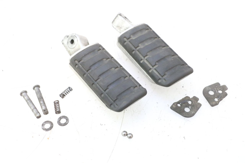 photo de PAR DE APOIOS DE PÉ TRASEIROS HONDA ST PAN EUROPEAN 1100 (1990 - 2002) - Vista principal