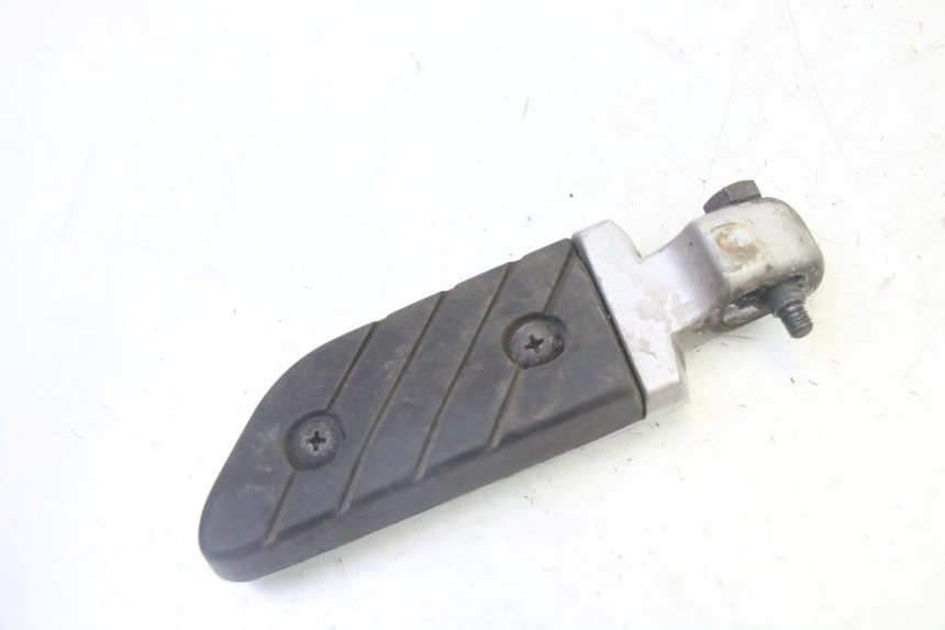 photo de PAR DE APOIOS DE PÉ TRASEIROS YAMAHA X-CITY XCITY 125 (2007 - 2013) - Zoom do estado de desgaste