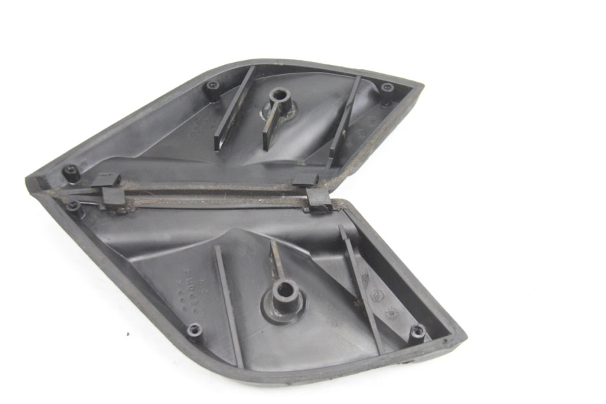 photo de PAR DE APOIOS DE PÉ TRASEIROS PIAGGIO X9 EVOLUTION 125 (2003 - 2007) - Ampliação técnica