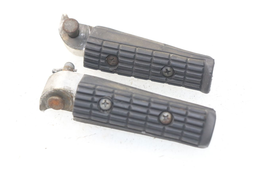 photo de PAR DE APOIOS DE PÉ TRASEIROS YAMAHA XJ600 XJ DIVERSION 600 (1992 - 1997) - Vista principal