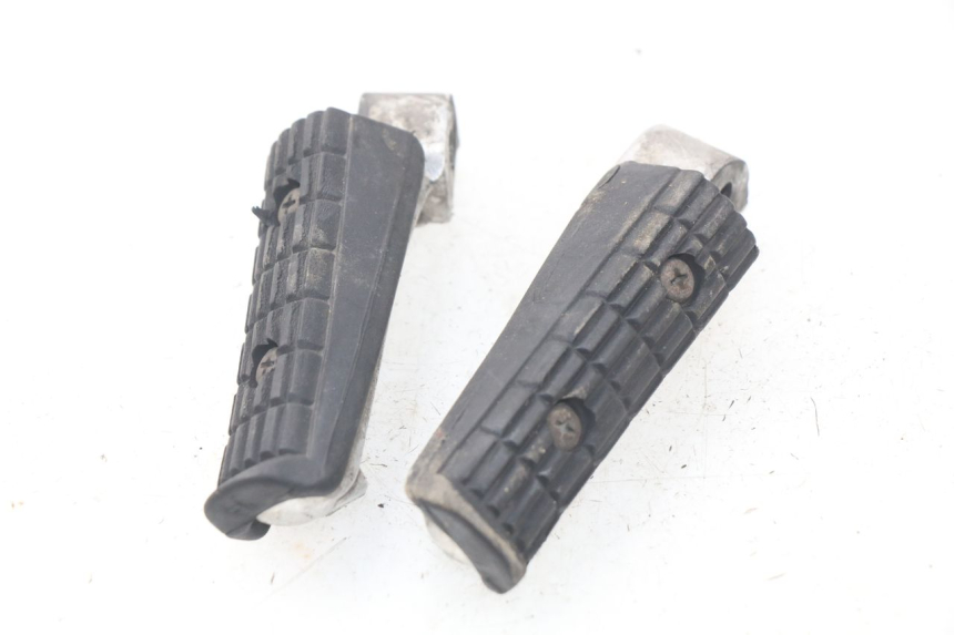 photo de PAR DE APOIOS DE PÉ TRASEIROS YAMAHA XJ600 XJ DIVERSION 600 (1992 - 1997) - Outro ângulo de visão