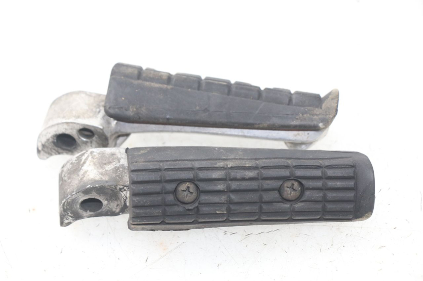 photo de PAR DE APOIOS DE PÉ TRASEIROS YAMAHA XJ600 XJ DIVERSION 600 (1992 - 1997) - Ampliação técnica