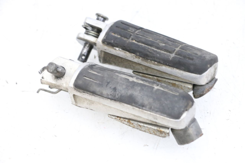 photo de PAR DE APOIO PARA OS PÉS DIANTEIRO YAMAHA FJR ABS 1300 (2006 - 2012) - Estado da superfície
