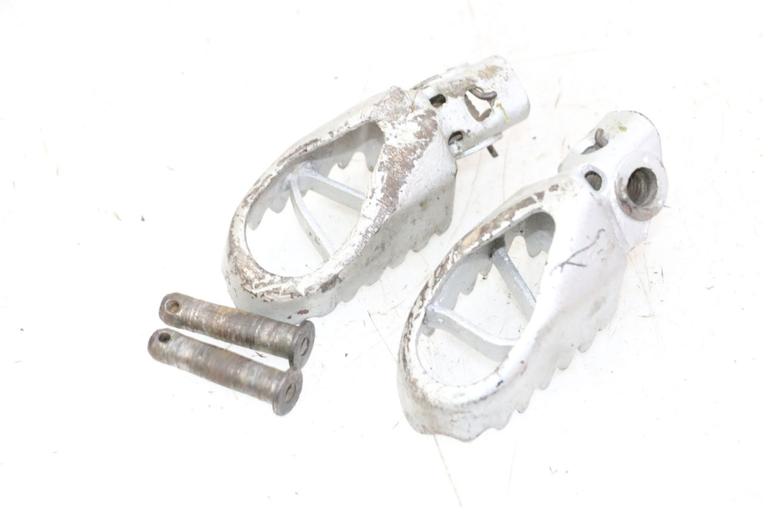 photo de PAR DE APOIOS DE PÉ DIANTEIROS KAWASAKI KX 65 (2000 - 2019) - Ampliação técnica
