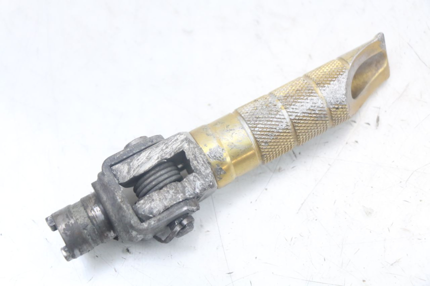 photo de PAR DE APOIOS DE PÉ DIANTEIROS SUZUKI SV N 650 (1999 - 2002) - Pontos de fixação