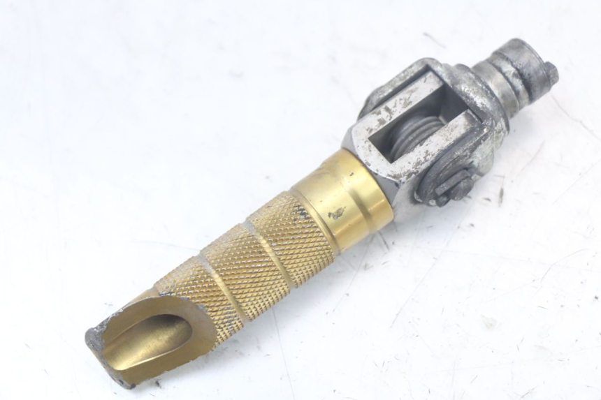 photo de PAR DE APOIOS DE PÉ DIANTEIROS SUZUKI SV N 650 (1999 - 2002) - Peça verificada