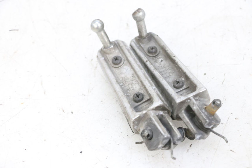 photo de PAR DE APOIO PARA OS PÉS DIANTEIRO YAMAHA TDM ABS 900 (2002 - 2014) - Vista geral