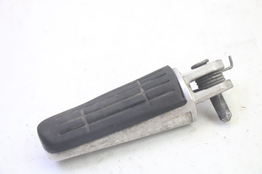 photo de PAR DE APOIO PARA OS PÉS DIANTEIRO YAMAHA TDM ABS 900 (2002 - 2014) - Detalhe da peça