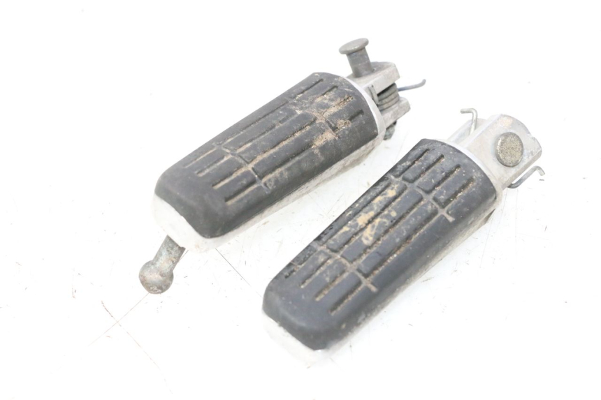 photo de PAR DE APOIO PARA OS PÉS DIANTEIRO YAMAHA TDM ABS 900 (2002 - 2014) - Vista principal