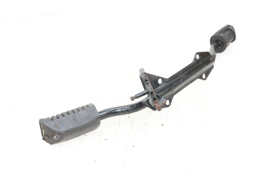 photo de PAR DE APOIO PARA OS PÉS DIANTEIRO SYM XS 125 (2007 - 2016) - Ampliação técnica