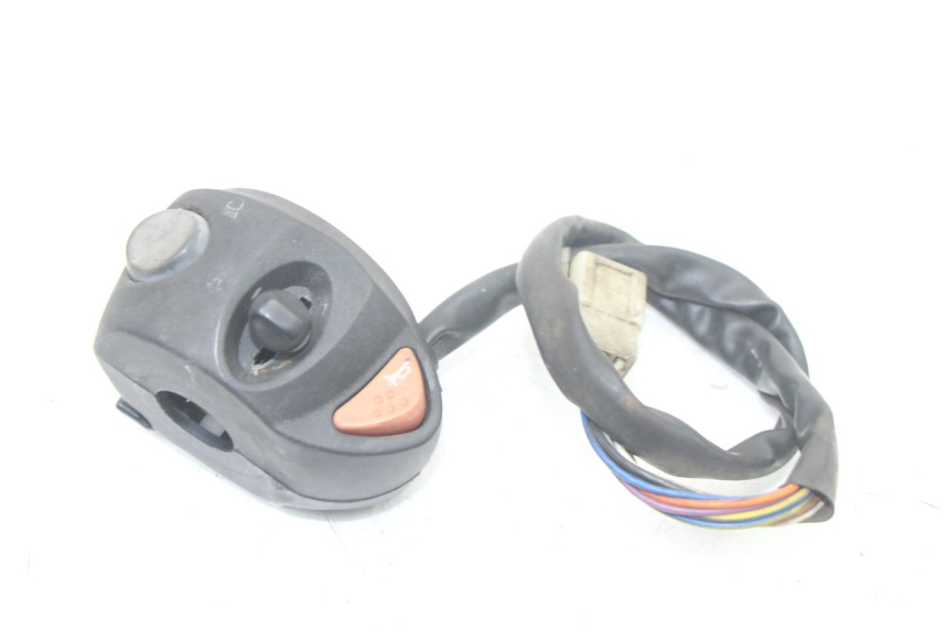 photo de PAR DE COMUTADORES PEUGEOT SATELIS COMPRESSOR K15 125 (2006 - 2009) - Zoom do estado de desgaste