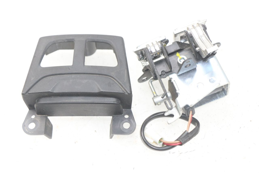 photo de PAR DE COMUTADORES YAMAHA YP T-MAX TMAX 530 (2017 - 2020) - Ampliação técnica