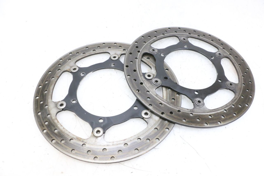 photo de PAR DE DISCOS DE FREIO DIANTEIROS YAMAHA FJR ABS 1300 (2006 - 2012) - Pontos de fixação