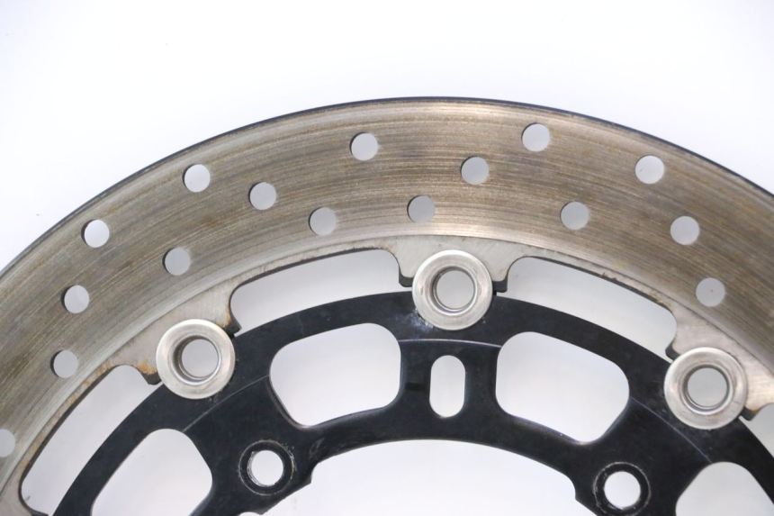 photo de PAR DE DISCOS DE FREIO DIANTEIROS YAMAHA YZF R6 600 (2008 - 2009) - Detalhe da peça