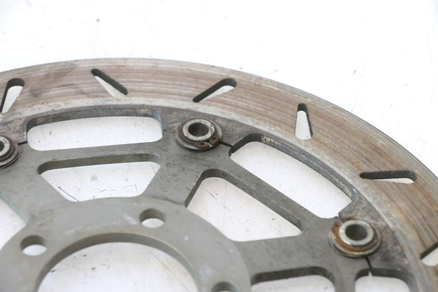 photo de PAR DE DISCOS DE FREIO DIANTEIROS KAWASAKI ZZR 600 (1995 - 2004) - Detalhes característicos