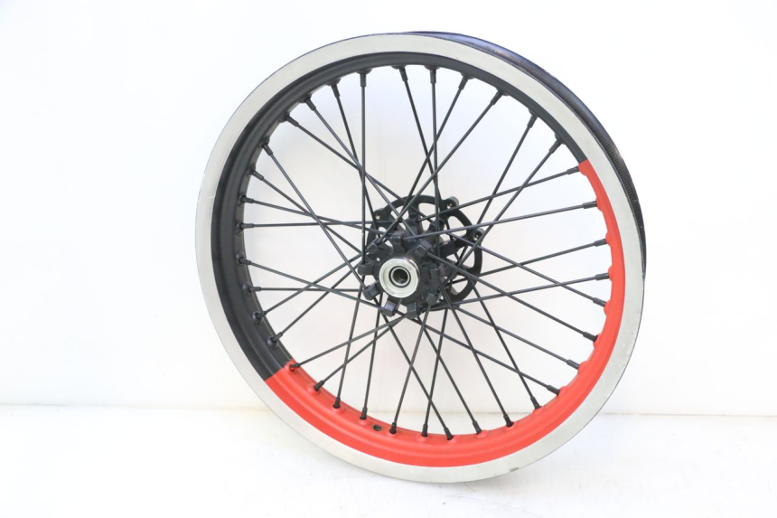 photo de PAR DE RODAS HM HONDA CRM DERAPAGE RR 50 (2006 - 2017) - Estado da superfície