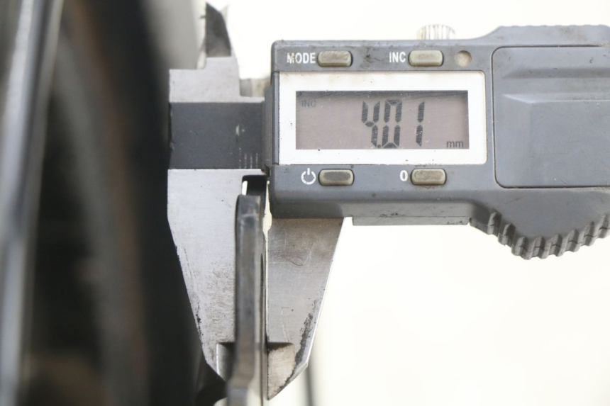 photo de PAR DE RODAS SYM CROX 4T 50 (2016 - 2023) - Detalhe da peça