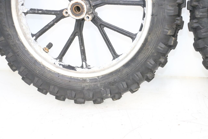 photo de PAIRE JANTES ORION DELTA DIRT BIKE 50 - Marcações e referências