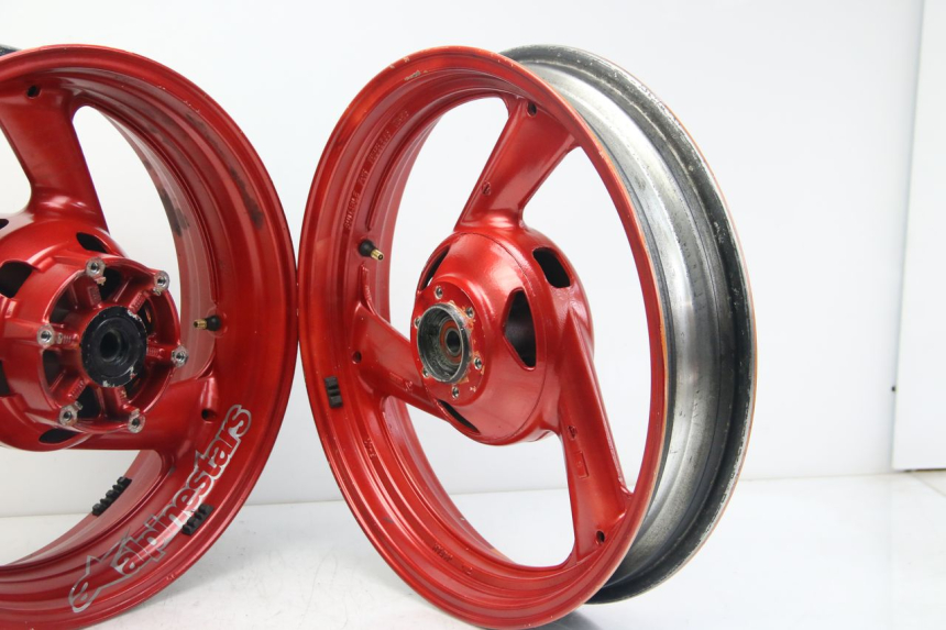 photo de PAR DE RODAS YAMAHA FZS FAZER 600 (2001 - 2003) - Zoom do estado de desgaste