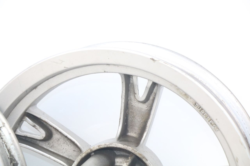 photo de PAR DE RODAS PEUGEOT KISBEE 4T 50 (2010 - 2017) - Pontos de fixação