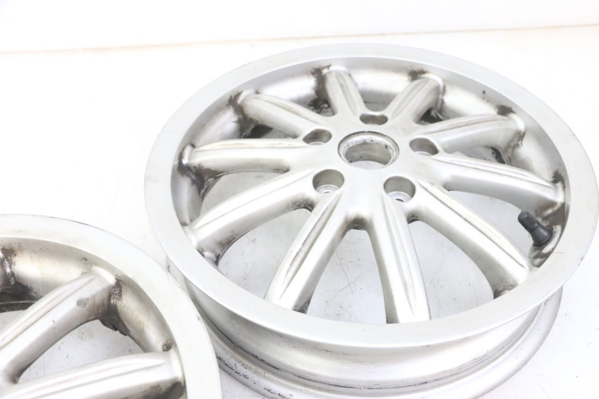 photo de PAR DE RODAS PIAGGIO MP3 LT 300 (2010 - 2016) - Detalhe da peça