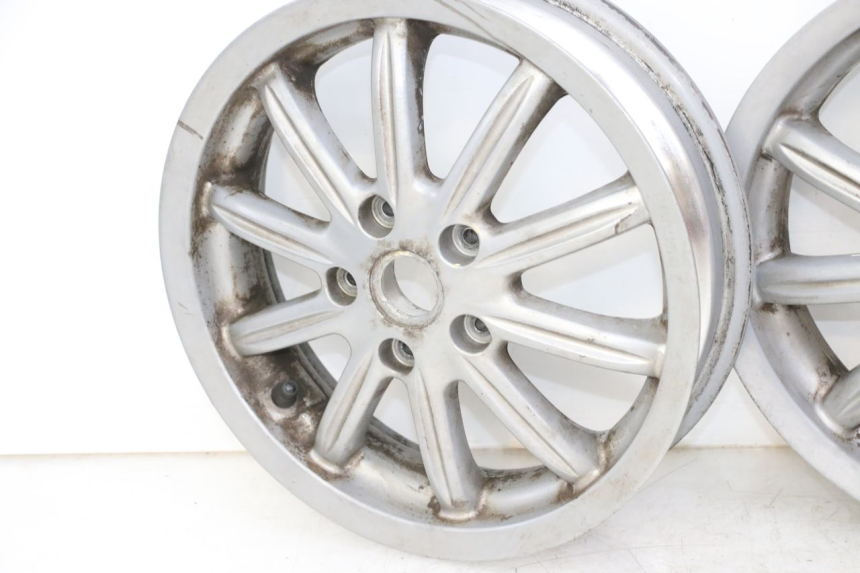 photo de PAR DE RODAS PIAGGIO MP3 LT 300 (2010 - 2016) - Ampliação dos componentes