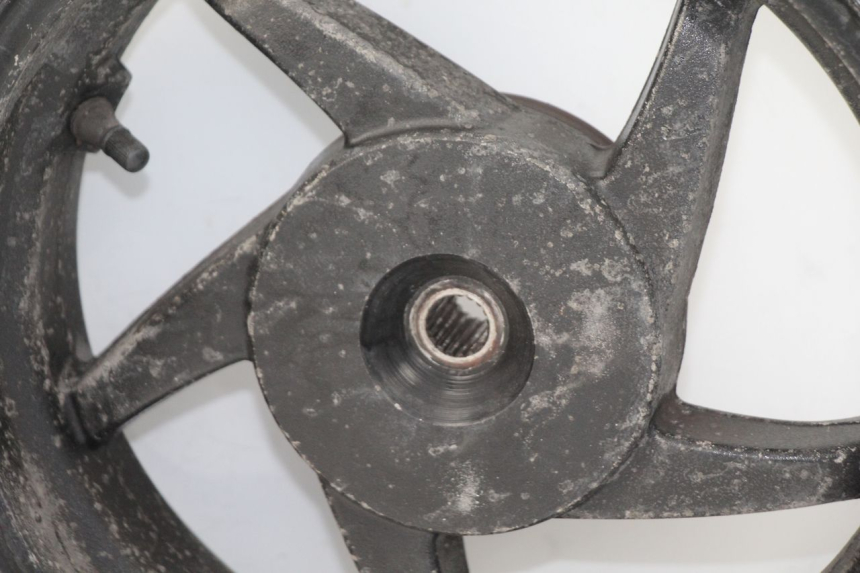 photo de PAR DE RODAS SYM ORBIT 2 4T 50 (2008 - 2017) - Detalhes característicos