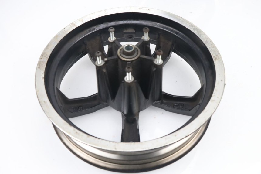 photo de PAR DE RODAS PEUGEOT SATELIS 125 (2006 - 2009) - Pontos de fixação