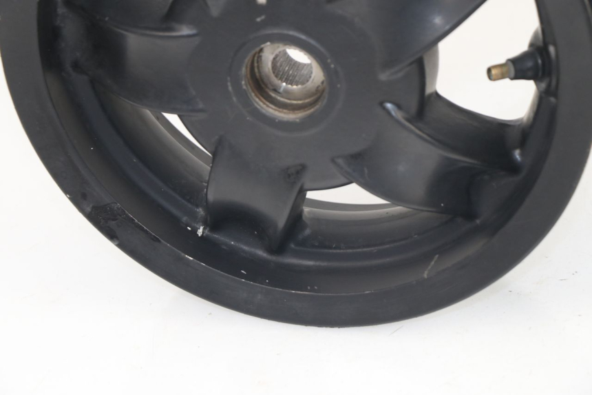 photo de PAR DE RODAS PIAGGIO ZIP 2T 50 (2009 - 2019) - Detalhe da peça