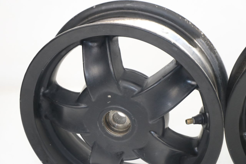 photo de PAR DE RODAS PIAGGIO ZIP 2T 50 (2009 - 2019) - Vista do produto