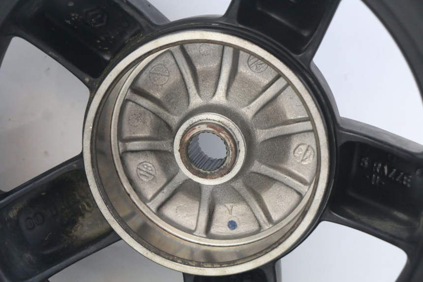 photo de PAR DE RODAS PIAGGIO ZIP 4T 50 (2018 - 2020) - Estado da superfície