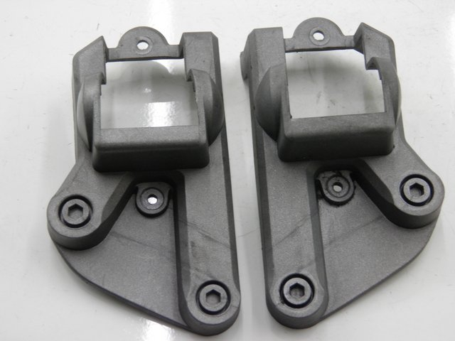 photo de PAR DE SUPORTE DE DESCANSO DE PÉ TRASEIRO PEUGEOT JET FORCE CARBU 50 (2003 - 2016) - Vista principal